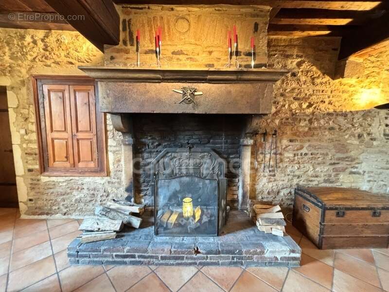 Maison à CUISERY