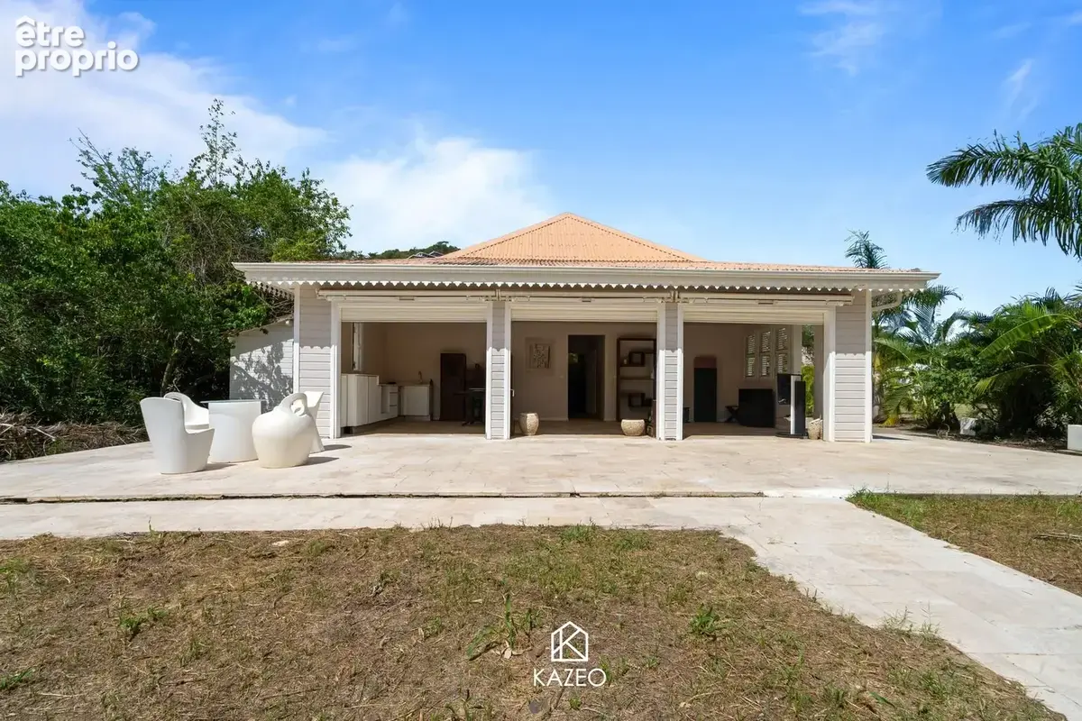 Maison 4 pièces 94 m² à vendre à Les Trois-Ilets (97229) - photo 4