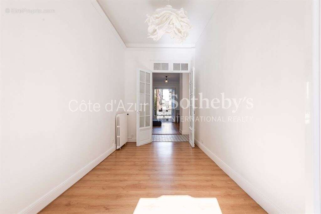Nice centre appartement bourgeois 4 pièces 85 m² proche Dubouchage au calme avec balcon - photo 12