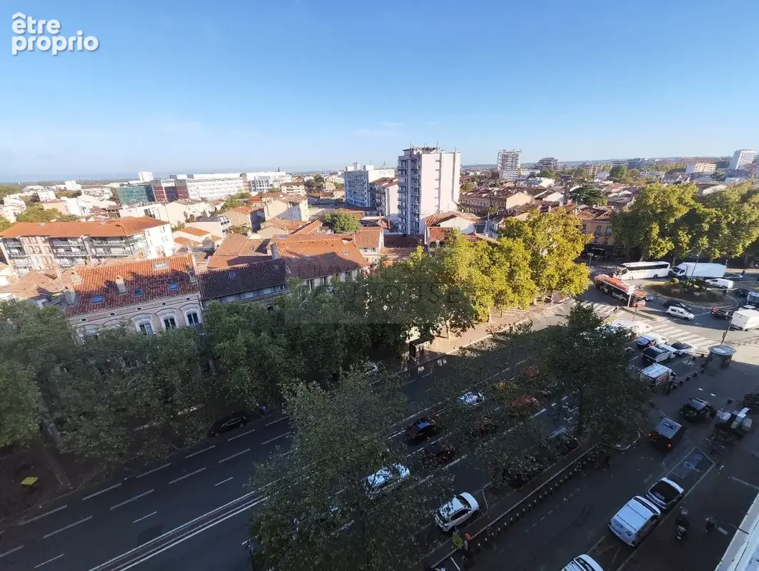 Toulouse  t4 au 9? étage : une vue panoramique sur la ville rose ! - photo 15
