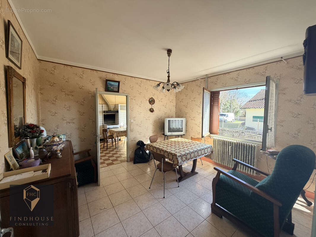 Maison de plain - pied - t4 - garage - jardin - photo 4