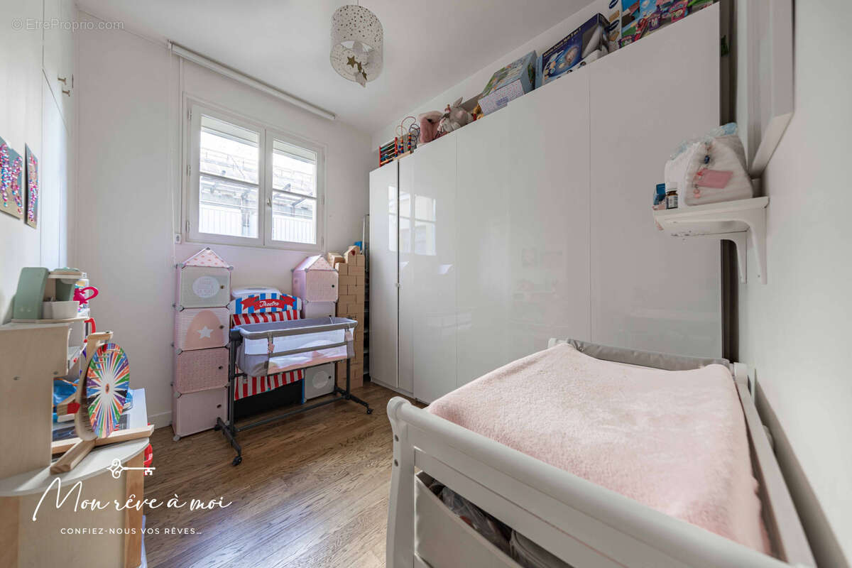 Appartement familial de 5 pièces de 101m2 lumineux et en parfait état avec balcon - photo 9