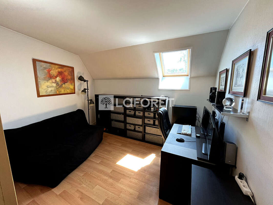 Appartement Meulan-en-yvelines 4 pièce(s) 99.83 m2 - photo 11