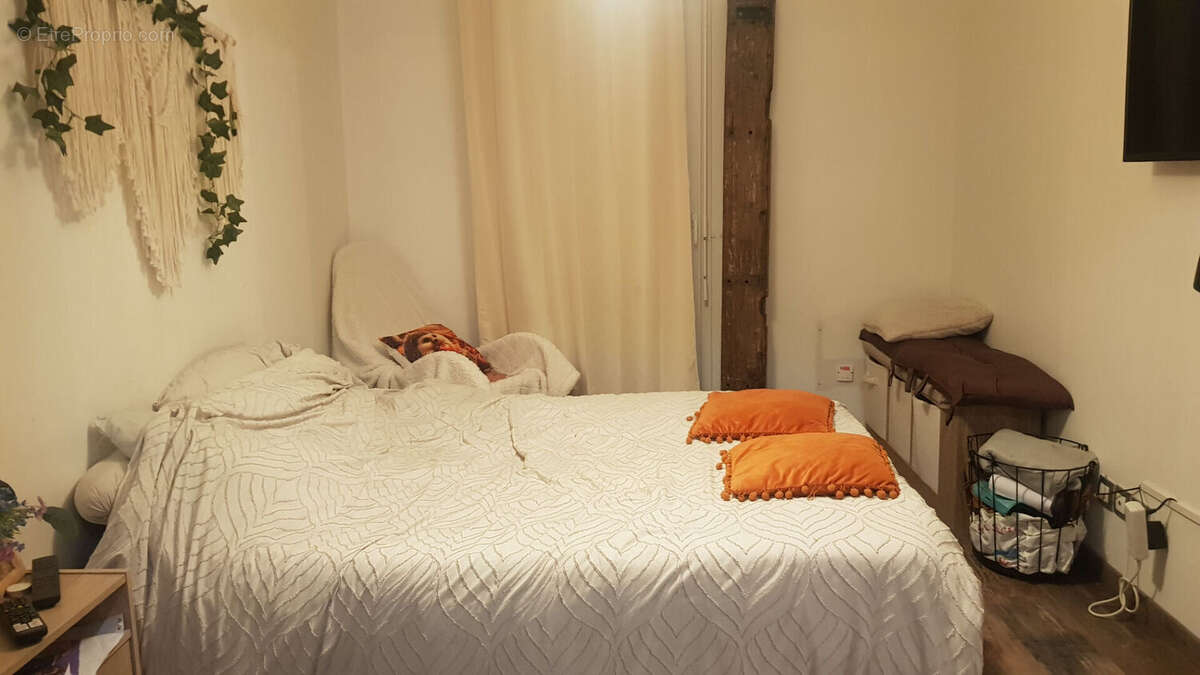 Maison à SAINT-LEGER