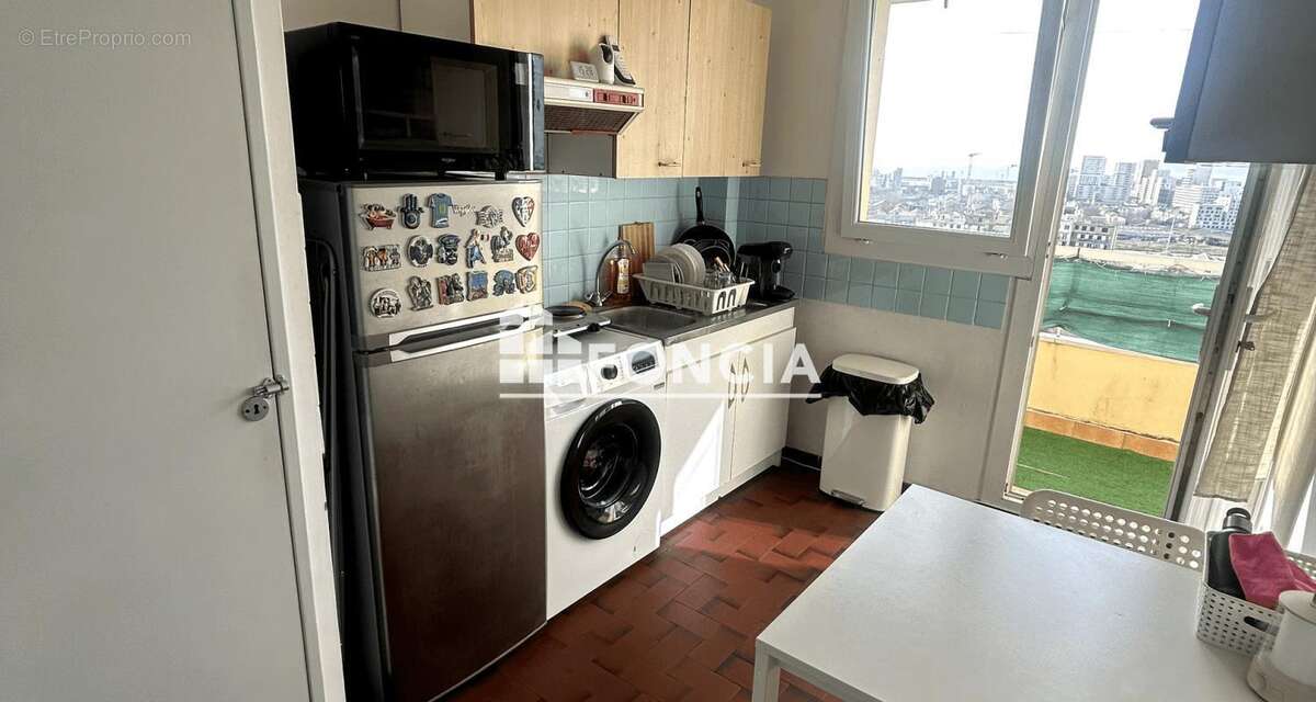 Appartement à MARSEILLE-14E