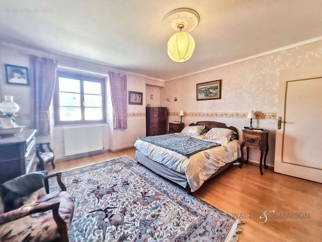 Maison à SAINT-DOMINEUC