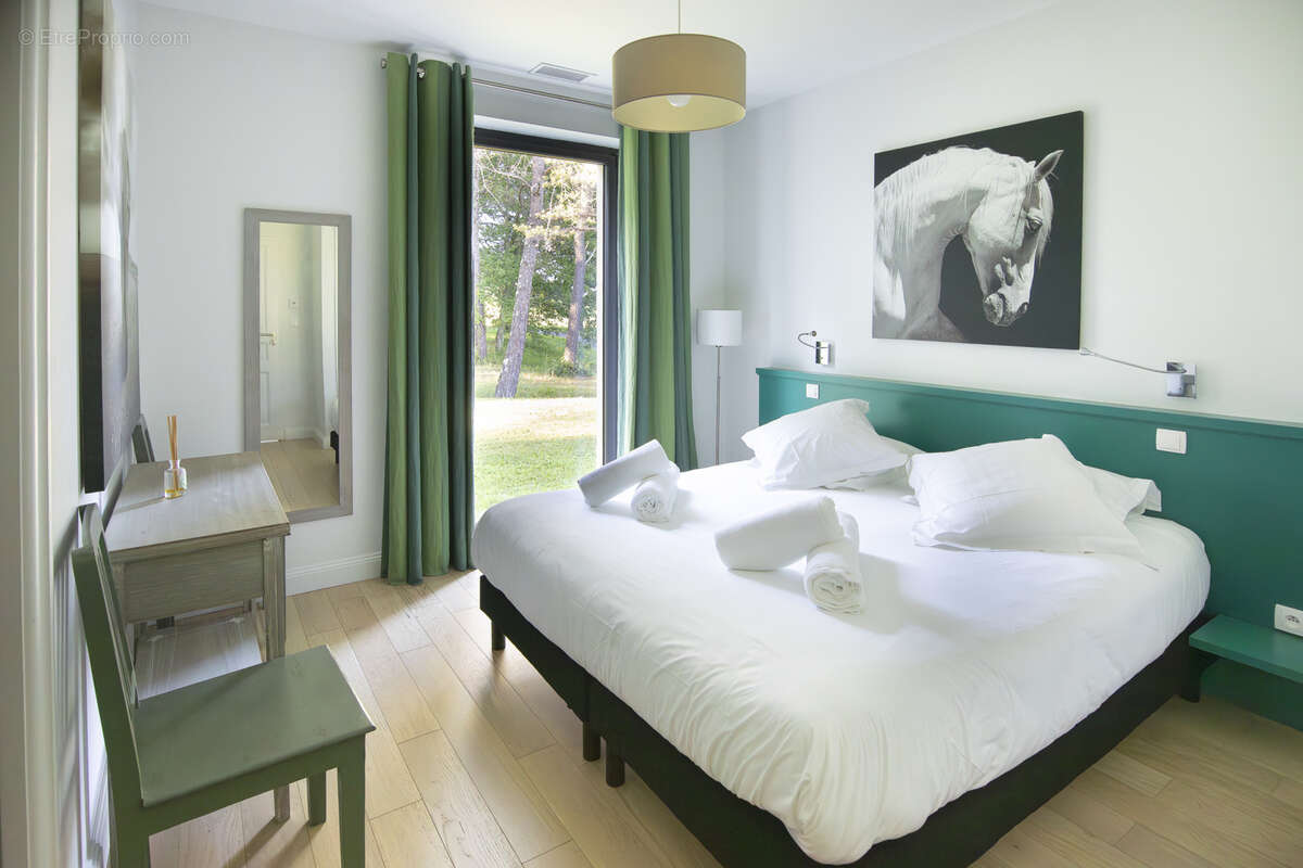 Maison à SAINT-EMILION