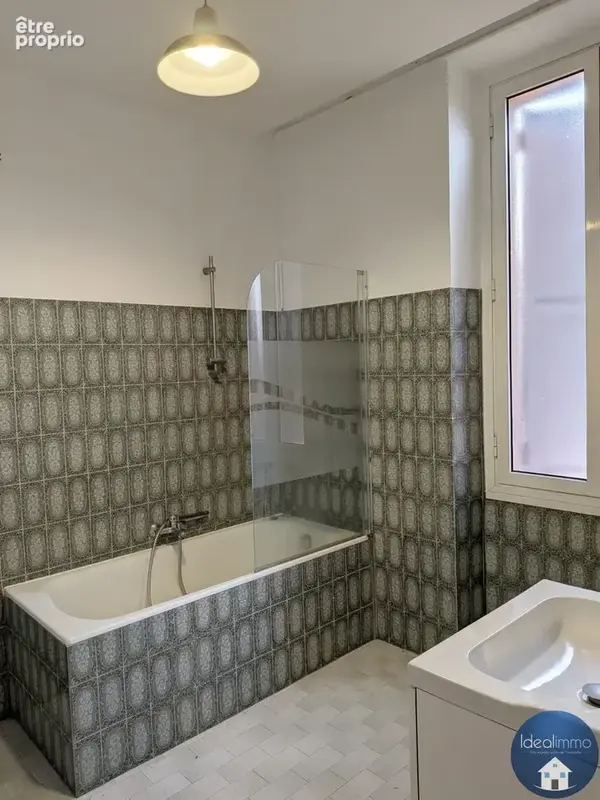 Cannes brousailles - T3 de 61 m2 en dernier étage d’une maison. - photo 3