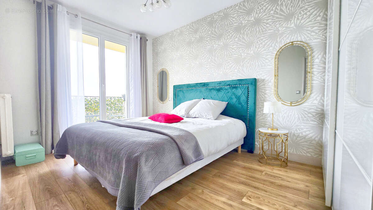 Appartement à SARTROUVILLE