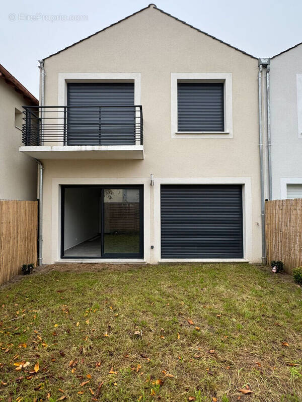 Maison à BEZONS