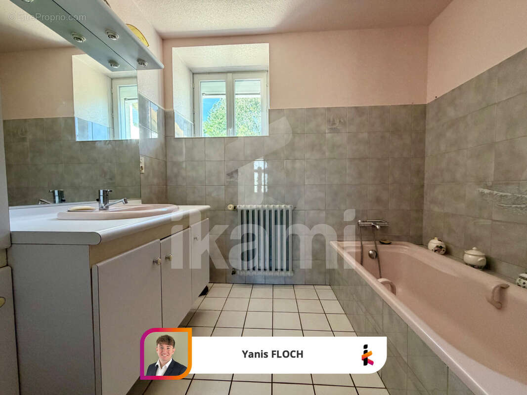 Maison de Maître en pierre à deux pas de la plage de Tahiti à Névez - photo 13