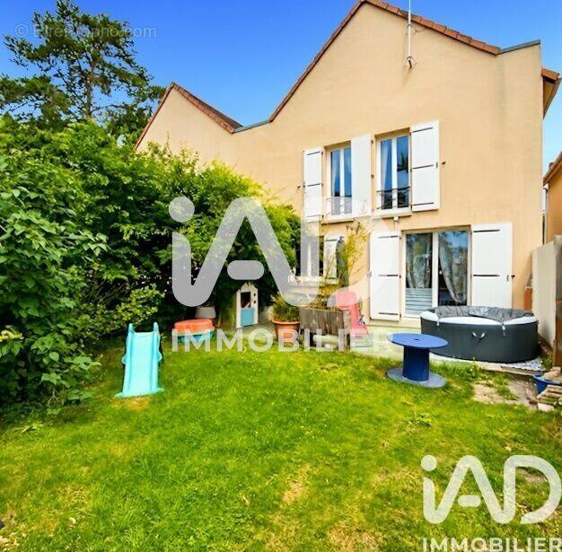 Photo 1 - Maison à COMBS-LA-VILLE