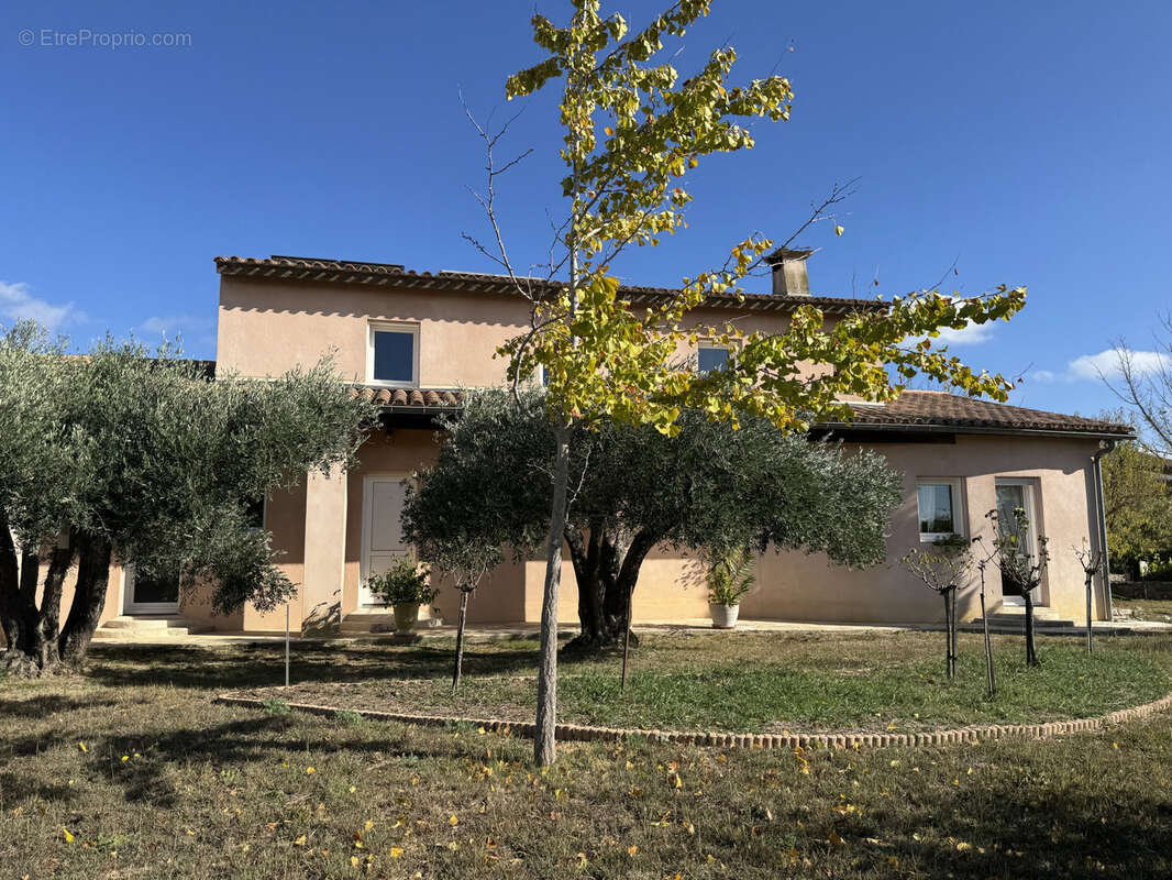 Maison à SAINT-BAUZILLE-DE-LA-SYLVE