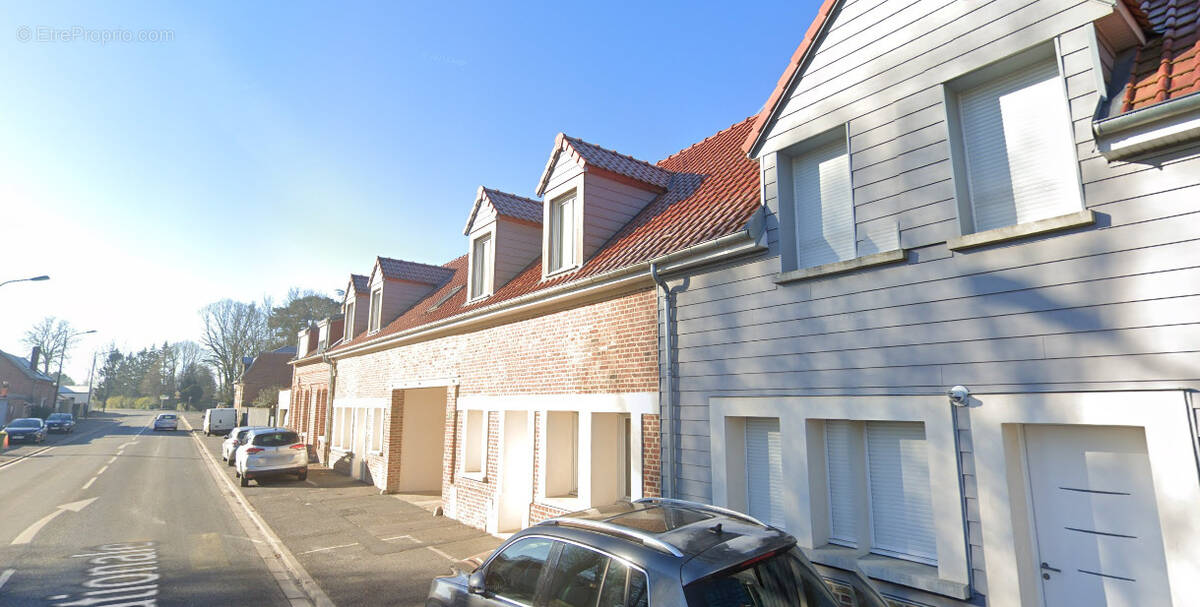 Appartement à DURY
