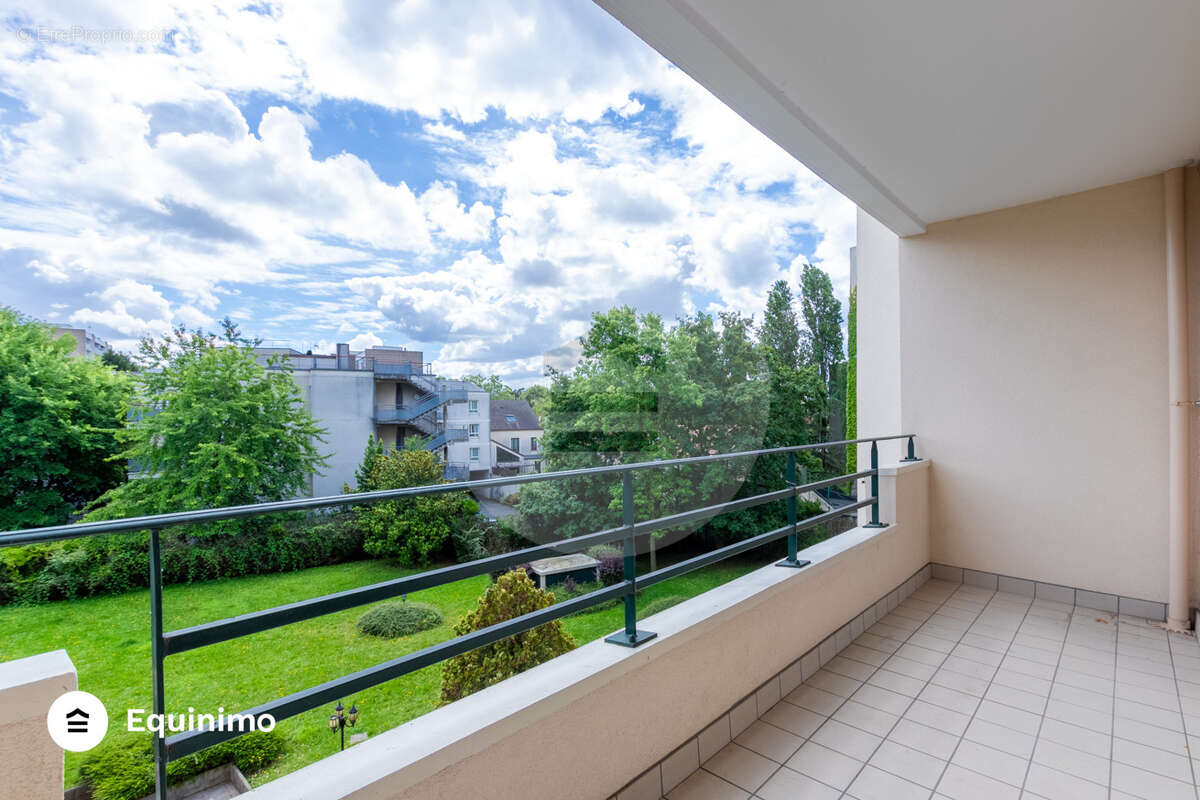 Appartement 5 pièces de 125 m2 avec 2 balcons et box   Avenue du Maréchal Juin - photo 21