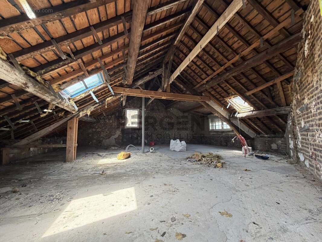 Appartement à CHARLEVILLE-MEZIERES