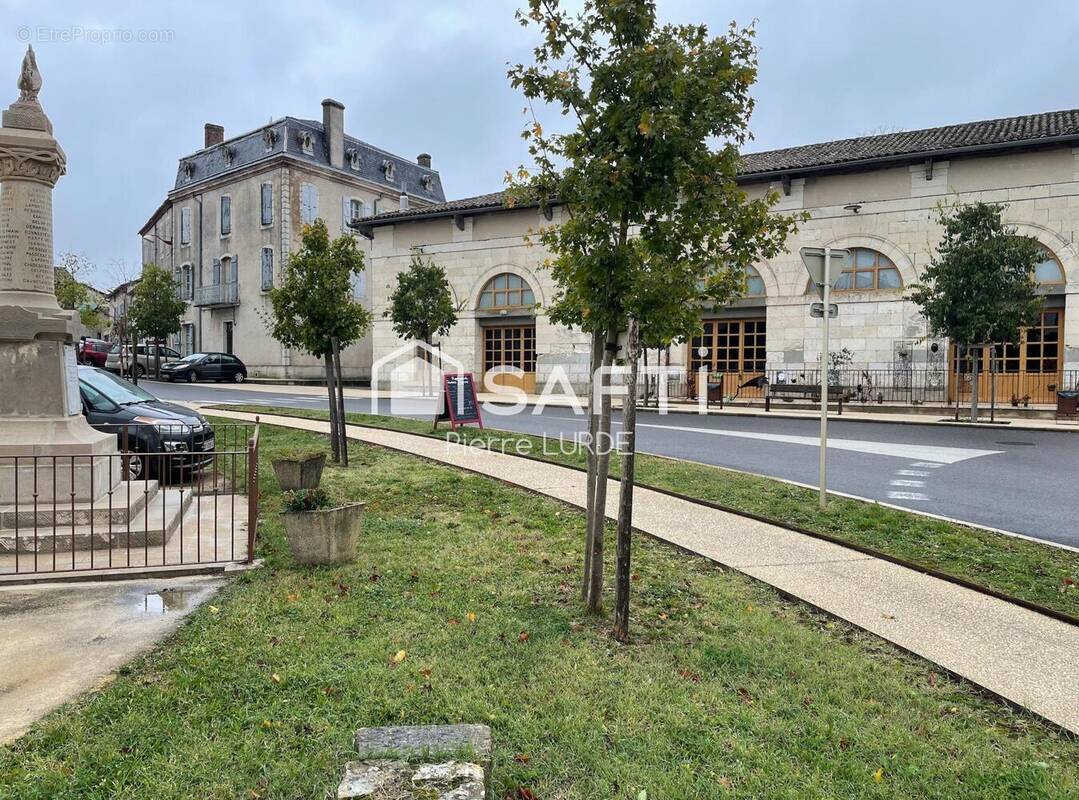 Photo 1 - Maison à PUYLAROQUE