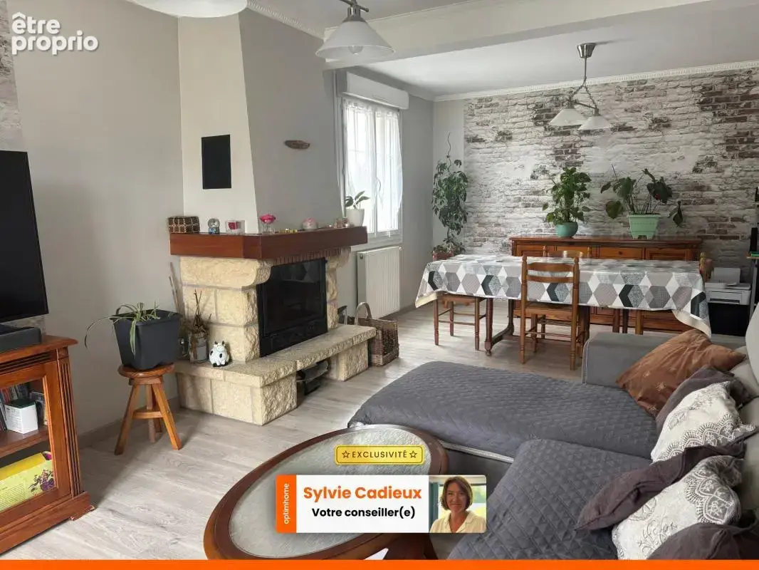 Exclusivité – Maison familiale 4 chambres au calme avec beau terrain et potentiel d’évolution - Bains sur Oust - photo 4
