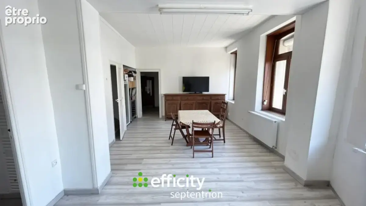 Maison 6 pièces 107 m² à vendre à Curgies (59990) - photo 2