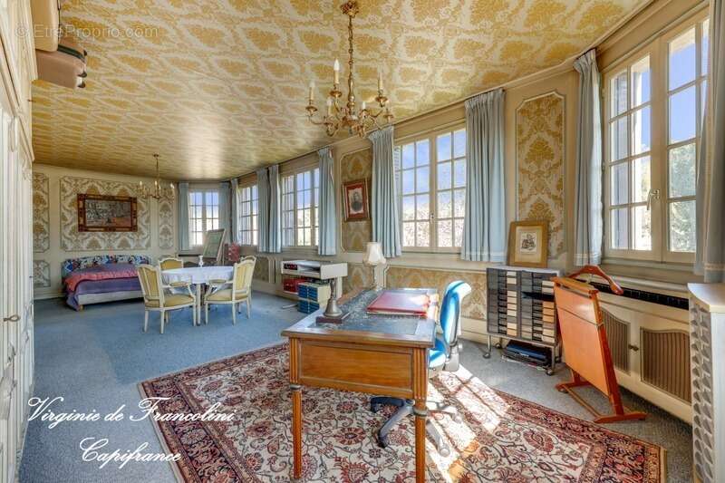 Maison à SAINT-MAUR-DES-FOSSES