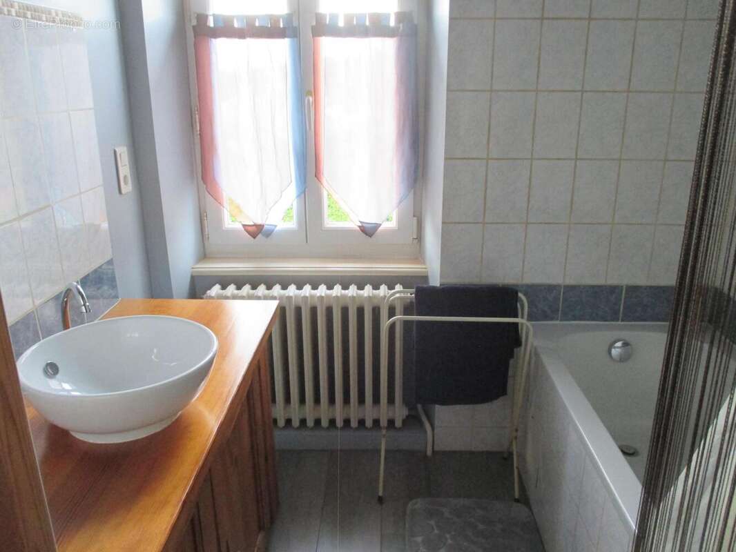 Maison 160 m² à Mars  - photo 8