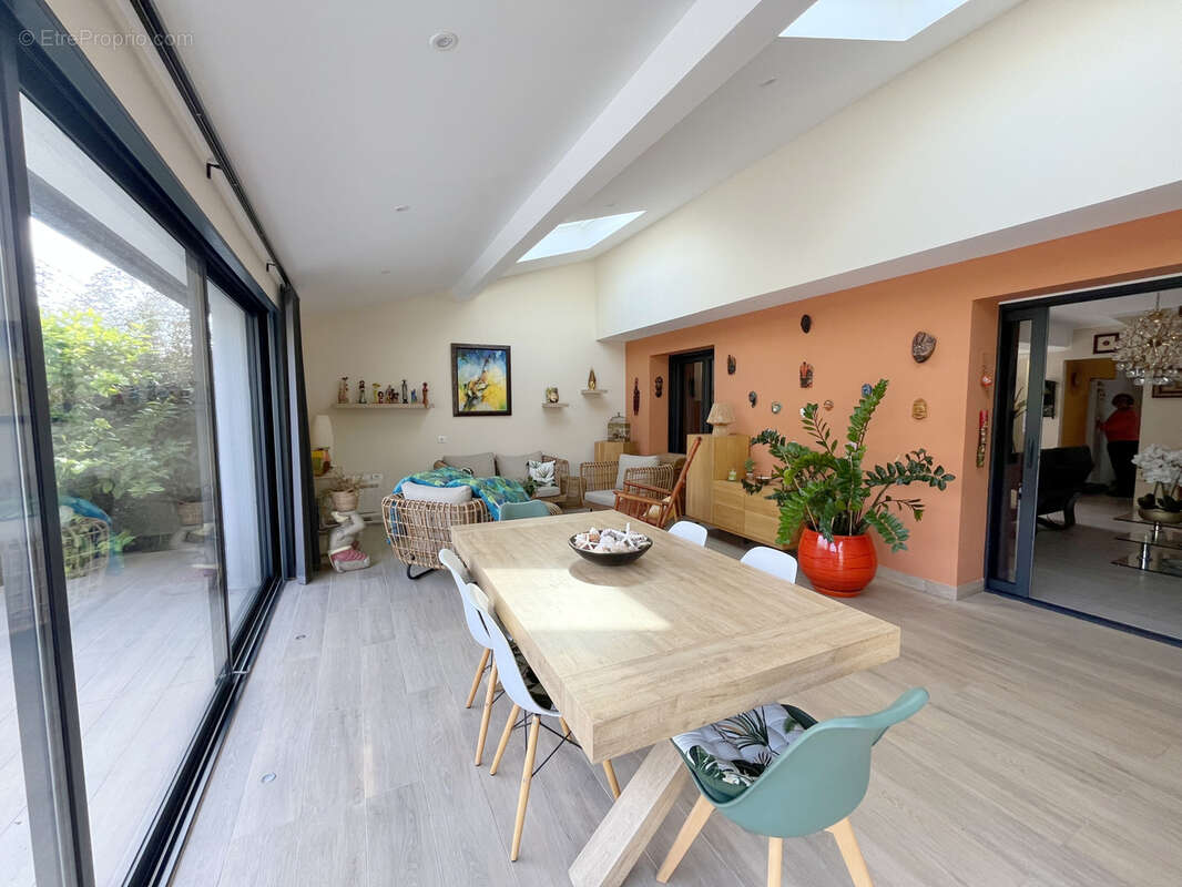 Maison à SAINT-MANDRIER-SUR-MER