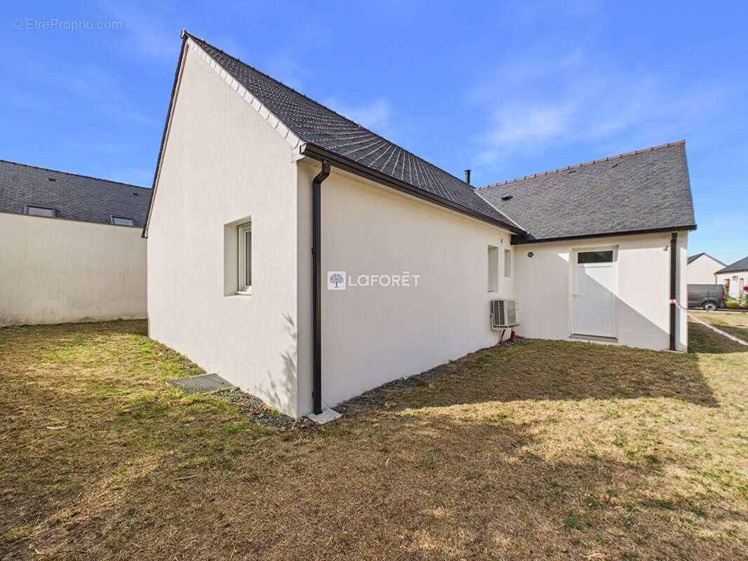 Maison POULDREUZIC 4 Pièces 84 m² - photo 19