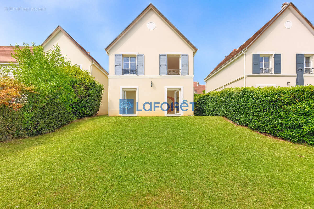 Maison à MAGNY-LE-HONGRE