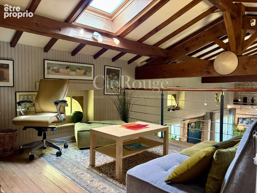 Élégante propriété de caractère avec appartement indépendant, piscine et vues dégagées - photo 15