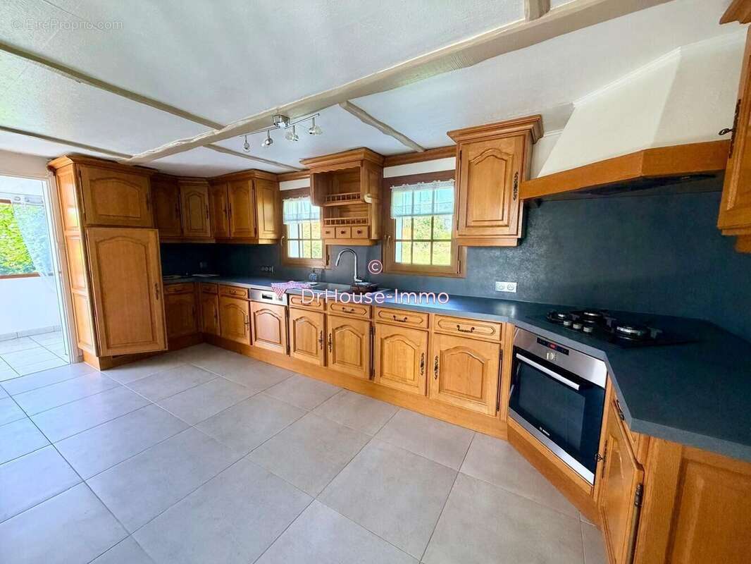 Maison 93 m² à Saint-Nicolas-D'aliermont  - photo 38