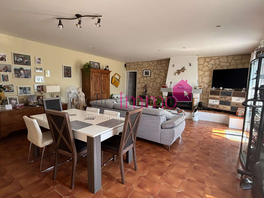 Longère 99m2 + studio 30m2 à Soullans - photo 4