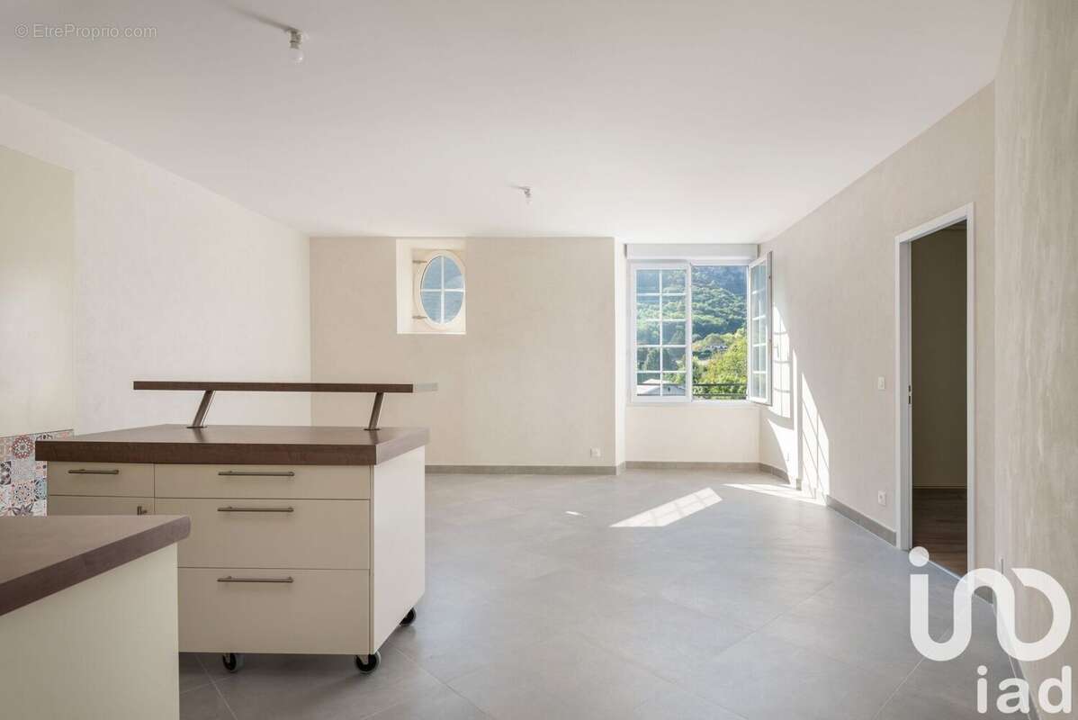 Photo 5 - Appartement à VARCES-ALLIERES-ET-RISSET