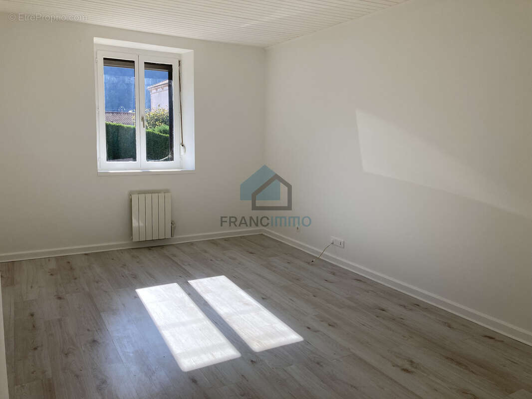 Appartement à SAINT-HIPPOLYTE