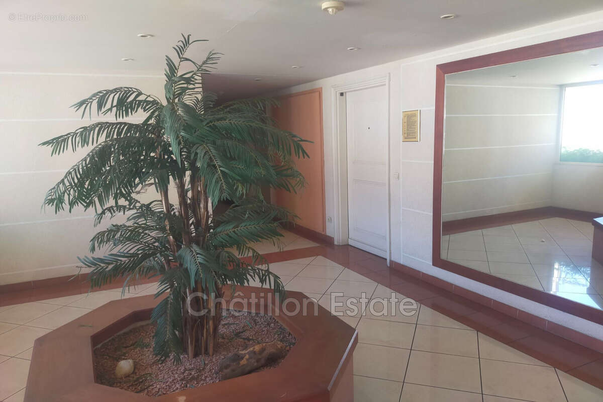 Appartement 66 m² à Cannes  - photo 8