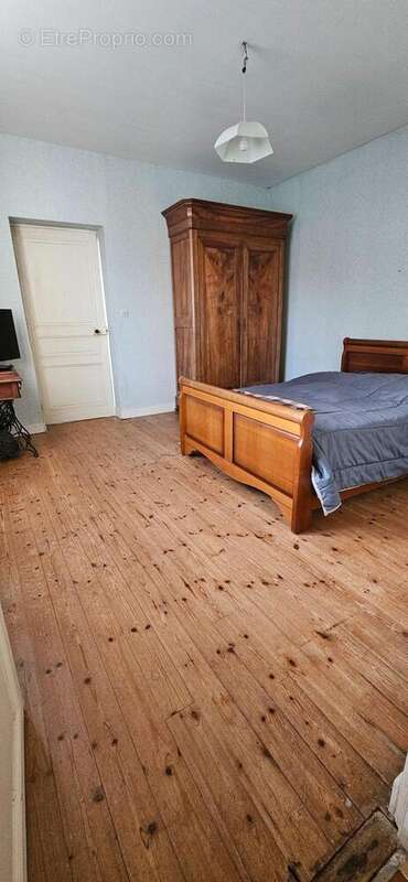 Photo 2 - Maison à SAINT-SAVINIEN