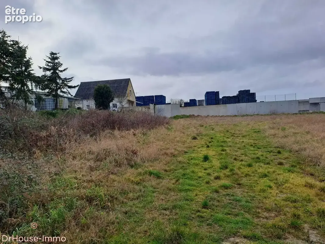 Terrain 7 500 m² à vendre à Luynes (37230) - photo 5