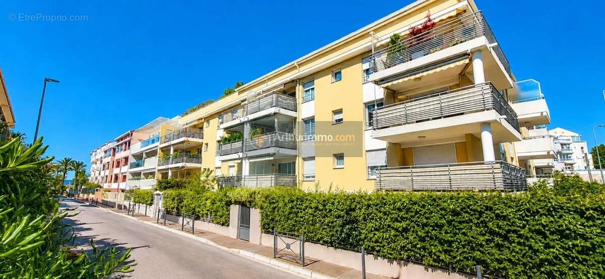 Appartement à SAINT-RAPHAEL