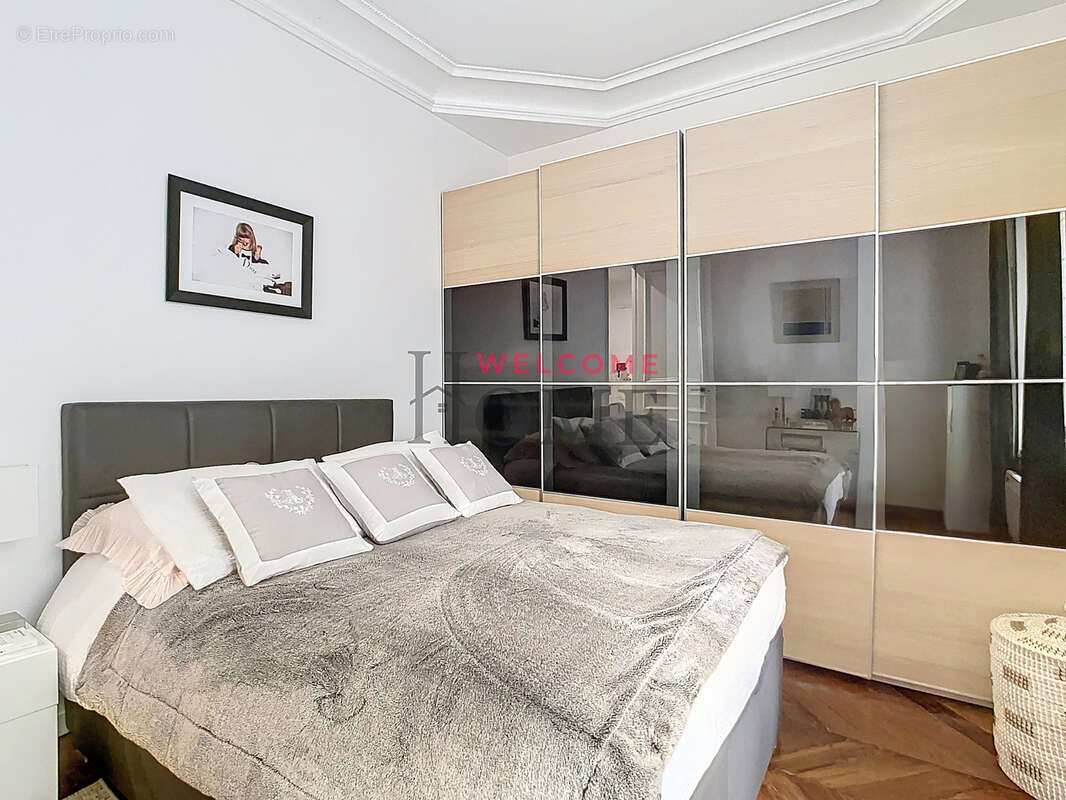 Appartement à LEVALLOIS-PERRET
