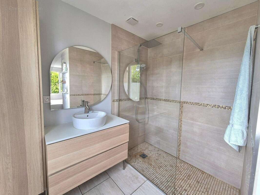 Maison 72 m² à Mousseaux-Neuville  - photo 8