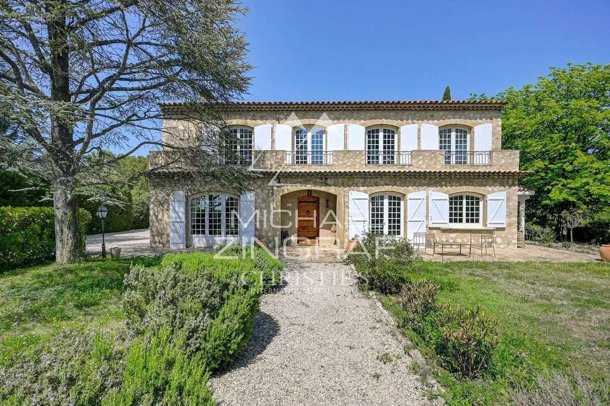 Maison à AIX-EN-PROVENCE