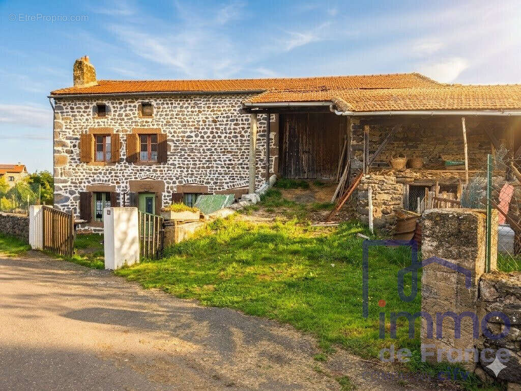 Maison à LOUDES