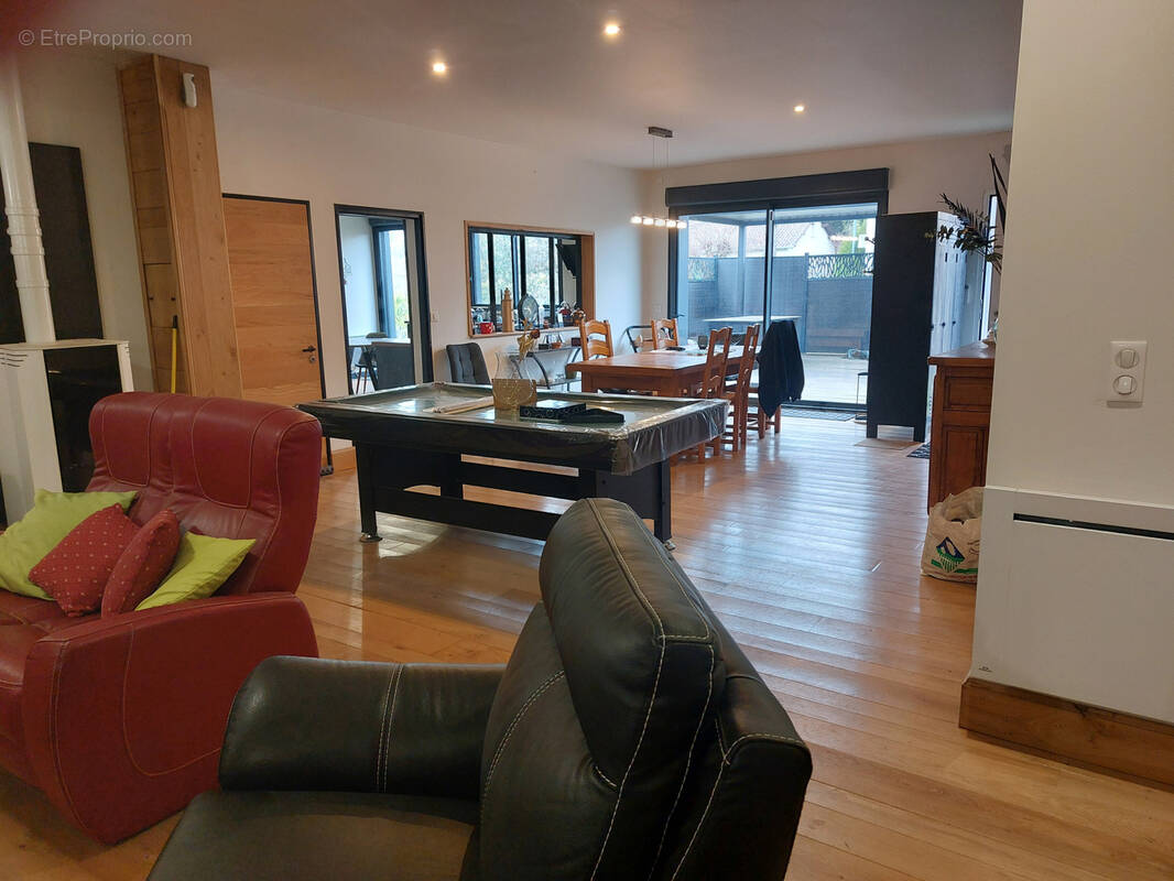 Maison à SAINT-SAUD-LACOUSSIERE