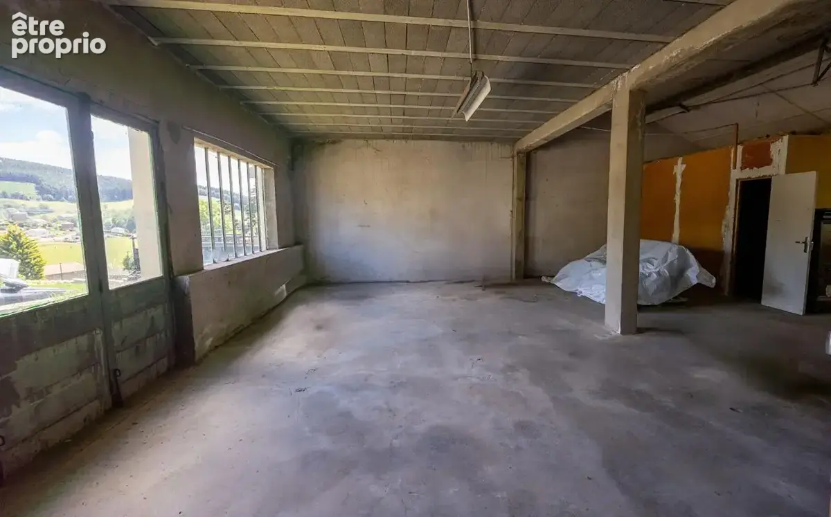 Villa T4 au calme avec 160 m² d'ateliers : idéal artisan, collectionneur ou projet locatif - photo 17
