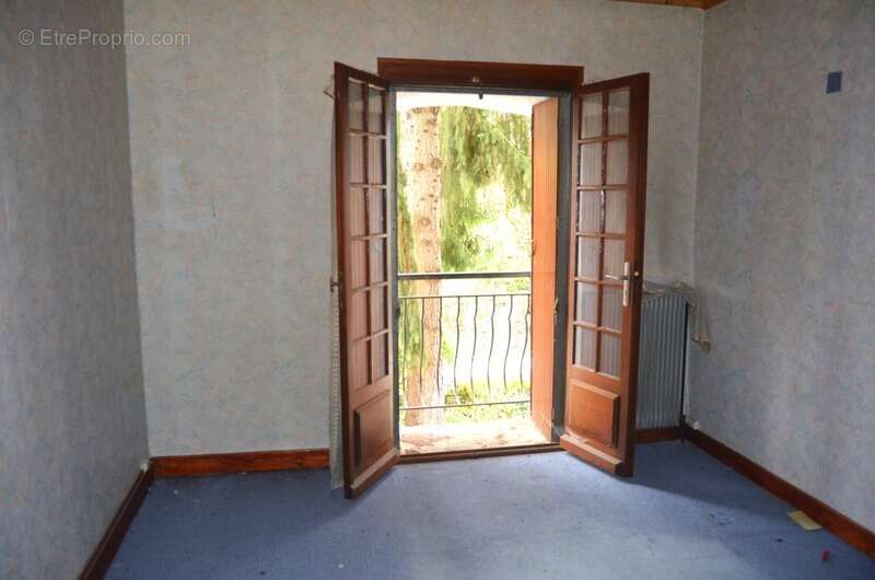 Maison à LONS-LE-SAUNIER