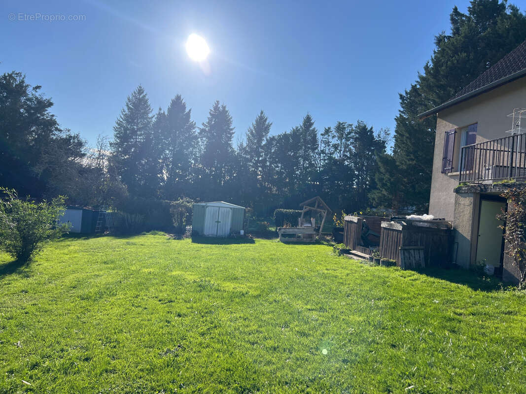 Maison à CHATEAU-L&#039;EVEQUE