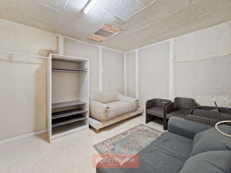 Maison à CROISILLES