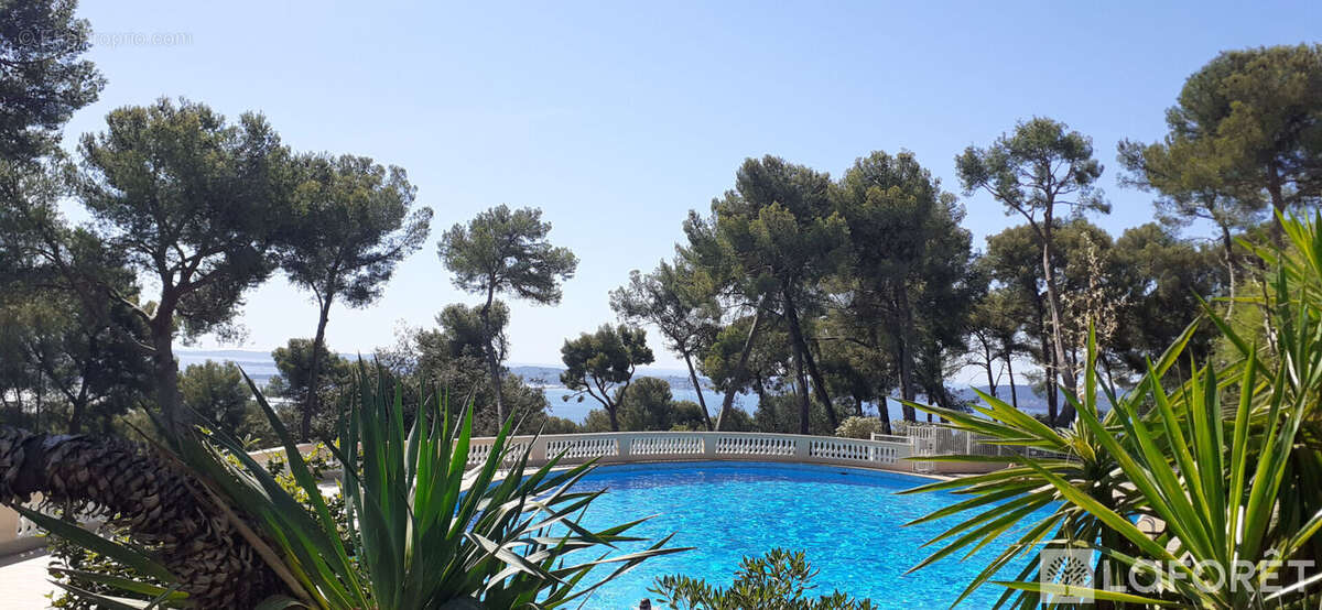 Appartement à HYERES