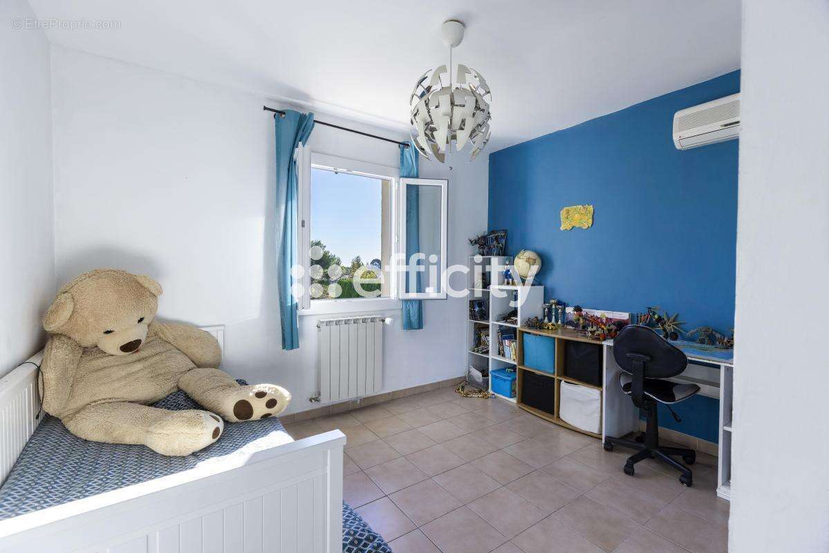 Maison à MARSEILLE-13E