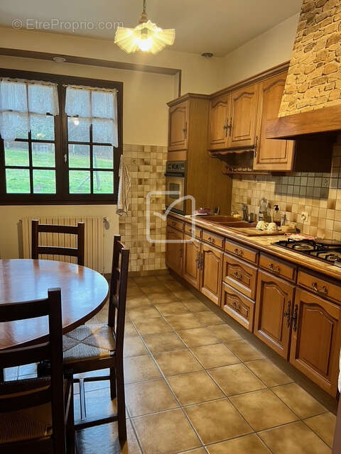 A vendre Maison 118 m2 avec Garage + dépendance sur terrain de 2593m2 - photo 6