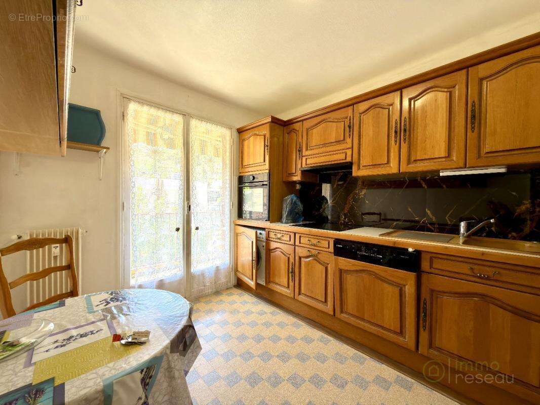 Appartement à ROQUEBRUNE-CAP-MARTIN